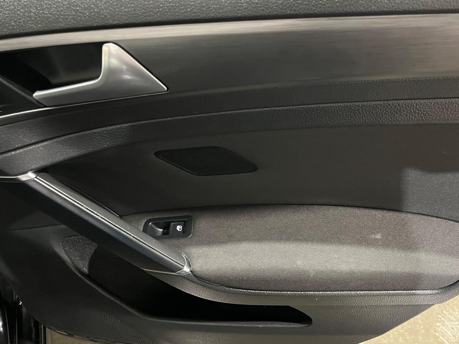 Used Volkswagen Golf 2018 for sale - 77040928: Photo 71