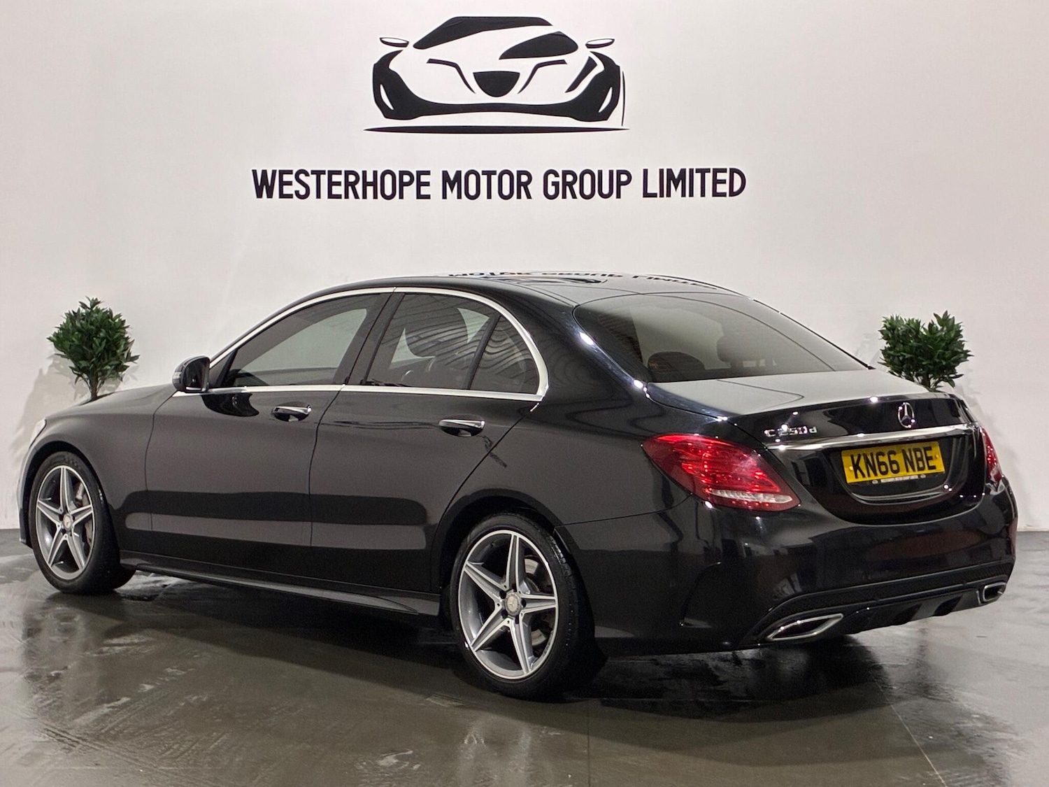 Used Mercedes-Benz C Class 2016 for sale - 77066369: Photo 2