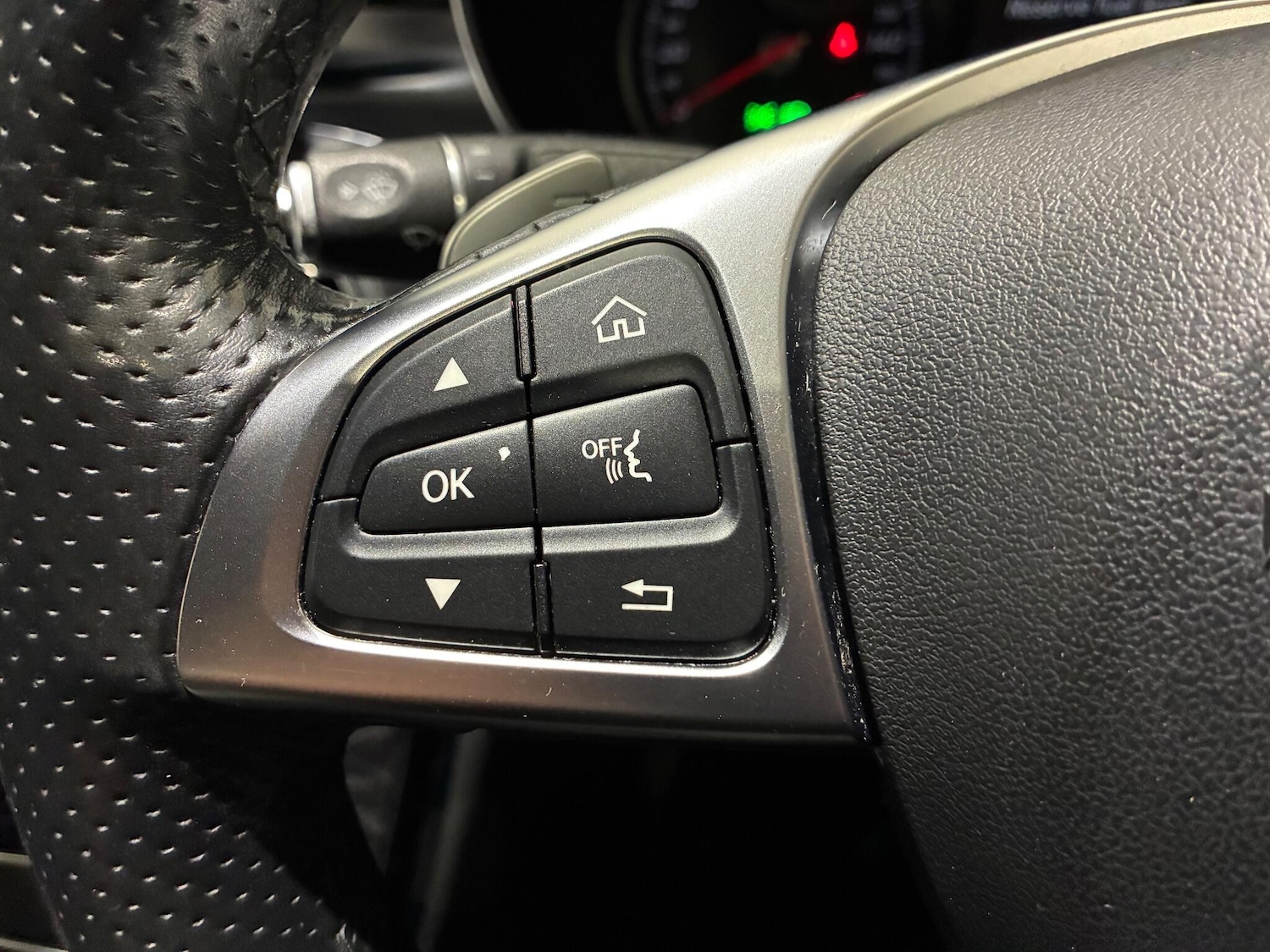 Used Mercedes-Benz C Class 2016 for sale - 77066369: Photo 31