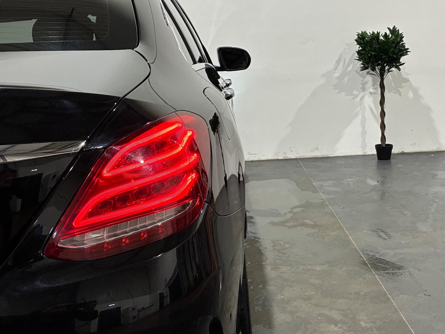 Used Mercedes-Benz C Class 2016 for sale - 77066369: Photo 47