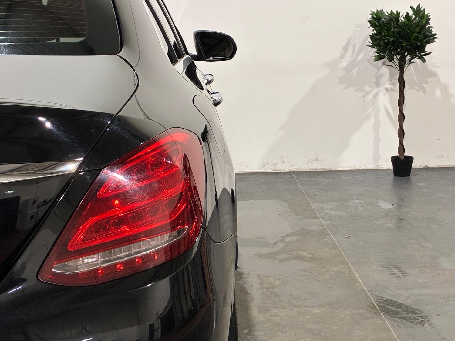 Used Mercedes-Benz C Class 2016 for sale - 77066369: Photo 48