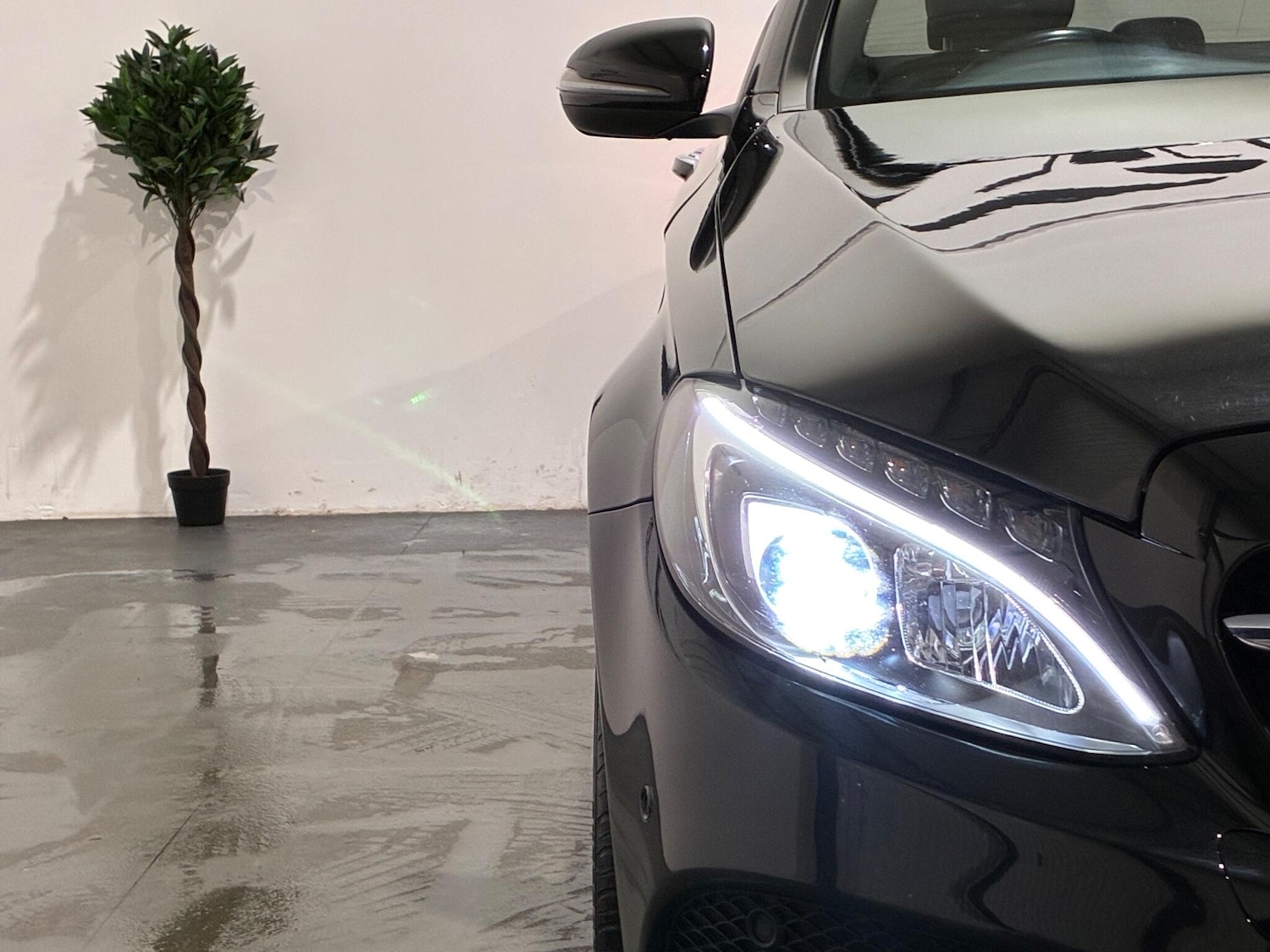 Used Mercedes-Benz C Class 2016 for sale - 77066369: Photo 53