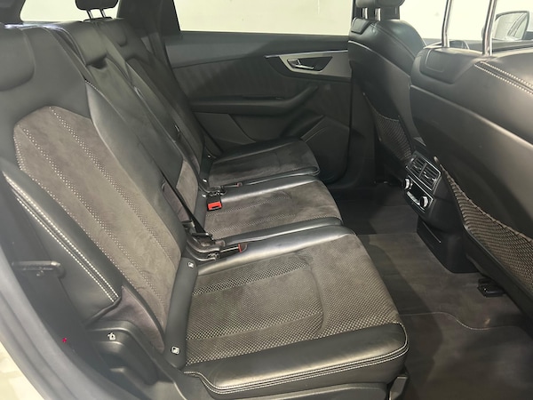 Used Audi Q7 2015 for sale - 76260106: Photo 27