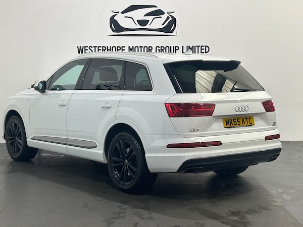 Used Audi Q7 2015 for sale - 76260106: Photo 2