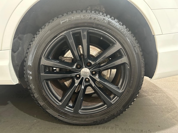 Used Audi Q7 2015 for sale - 76260106: Photo 36