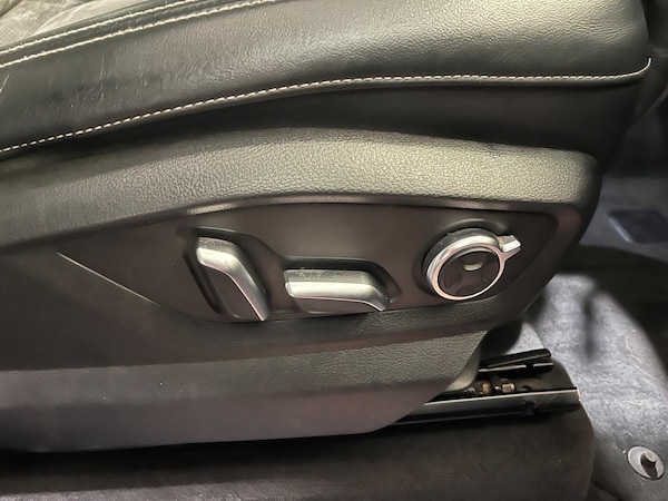 Used Audi Q7 2015 for sale - 76260106: Photo 80