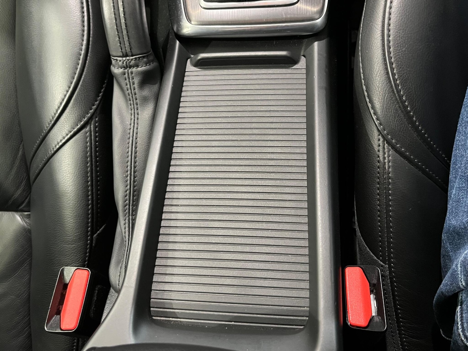 Used Volvo V40 2013 for sale - 76409519: Photo 44