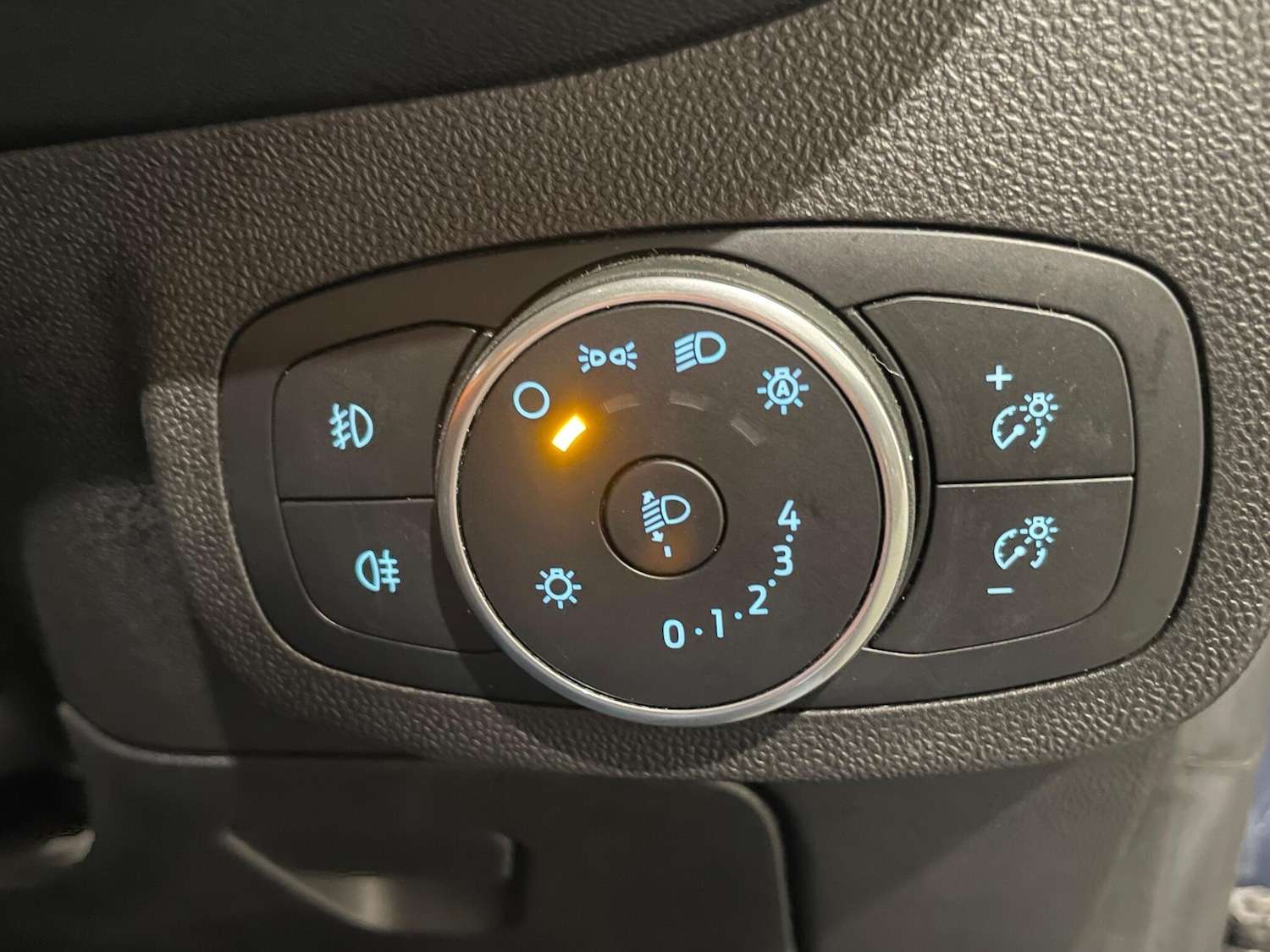 Used Ford Fiesta for sale - 77633965: Photo 30