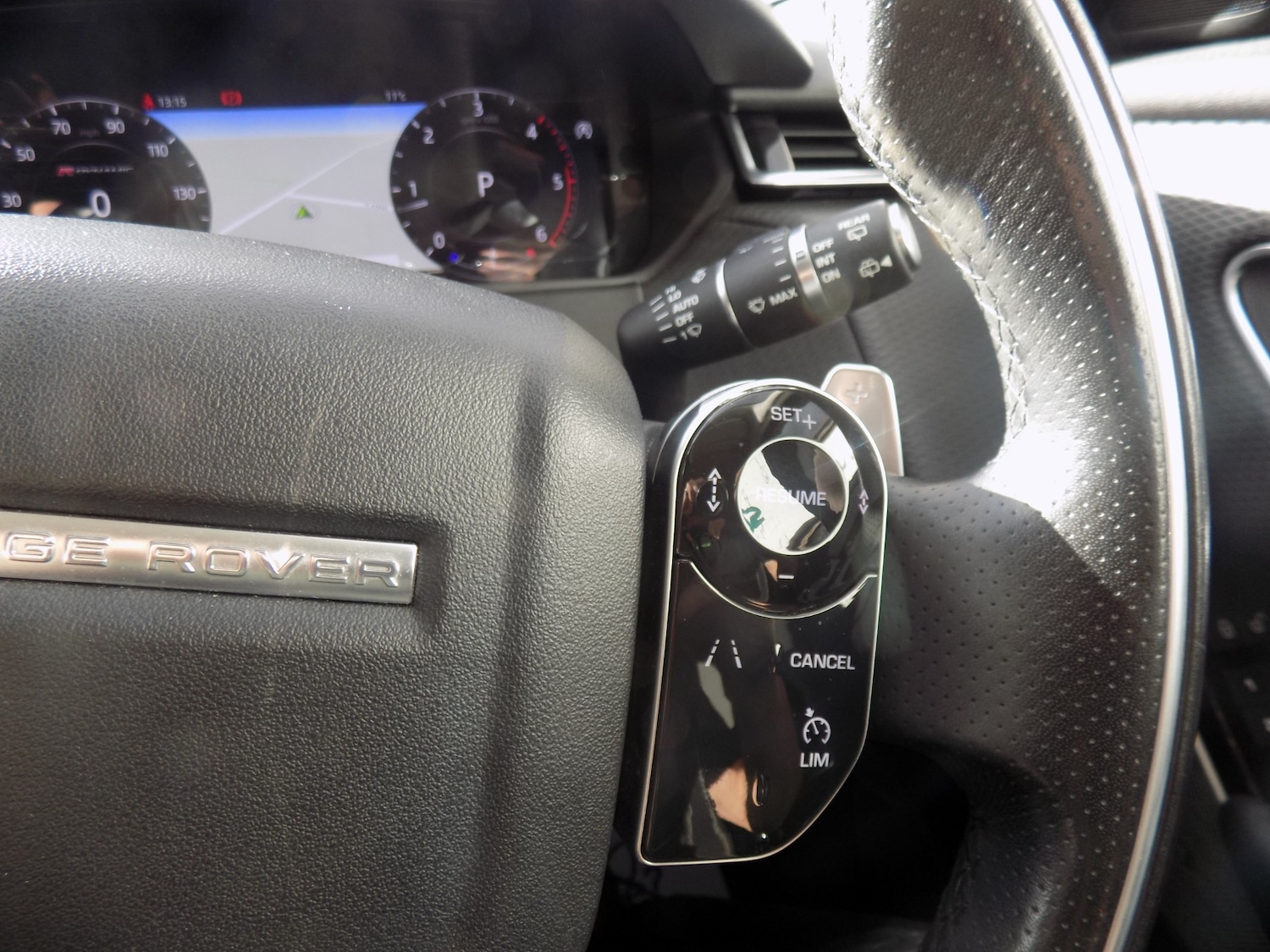 Used Land Rover Range Rover Velar 2019 for sale - 76374965: Photo 45