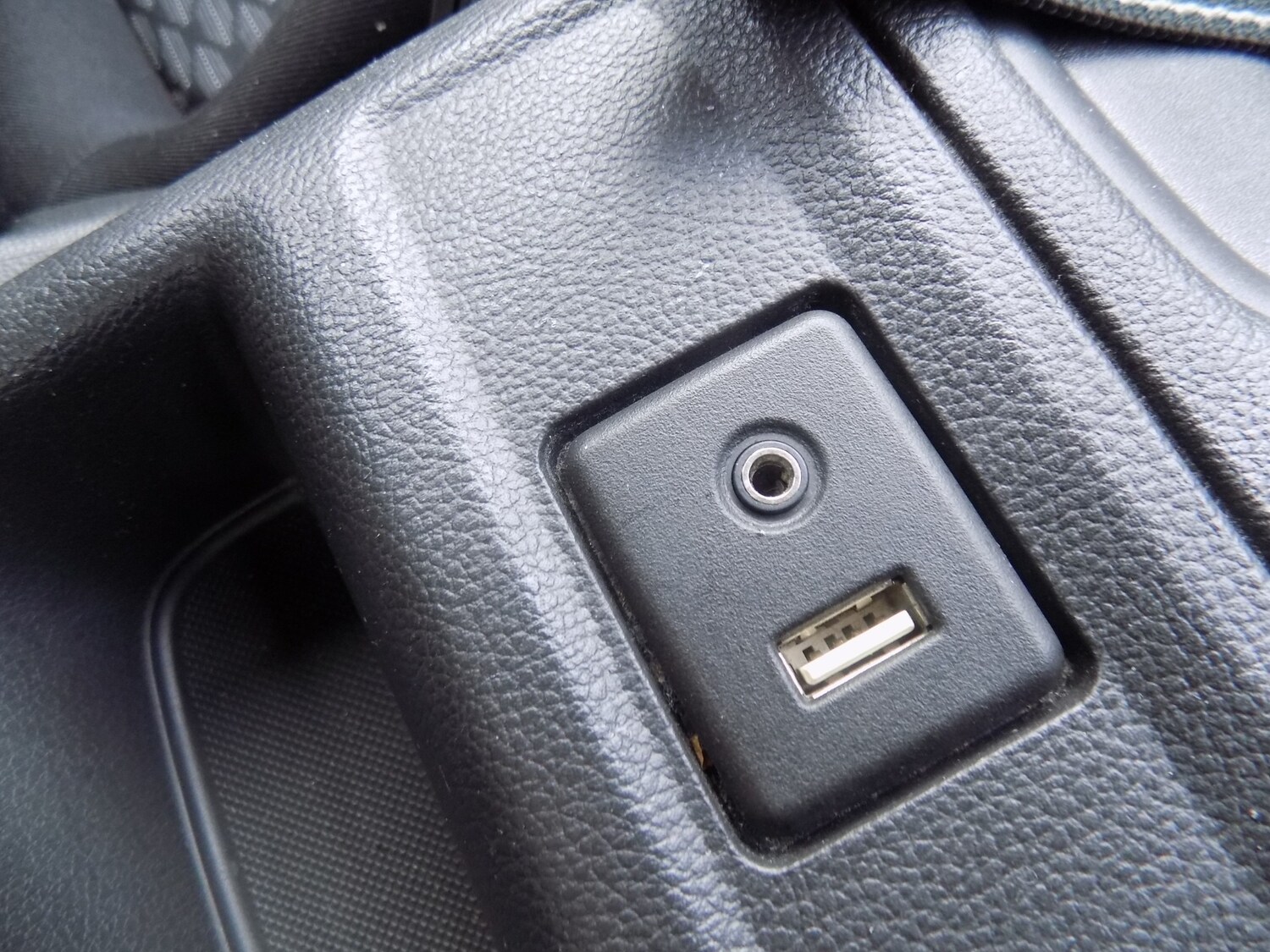 Used Vauxhall Astra 2017 for sale - 76352438: Photo 31