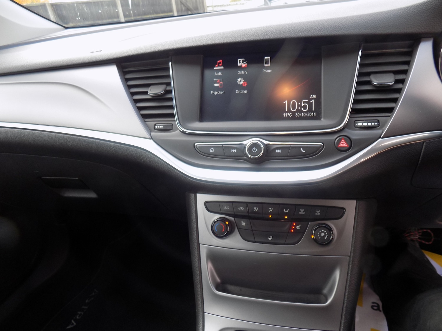 Used Vauxhall Astra 2017 for sale - 76352438: Photo 35