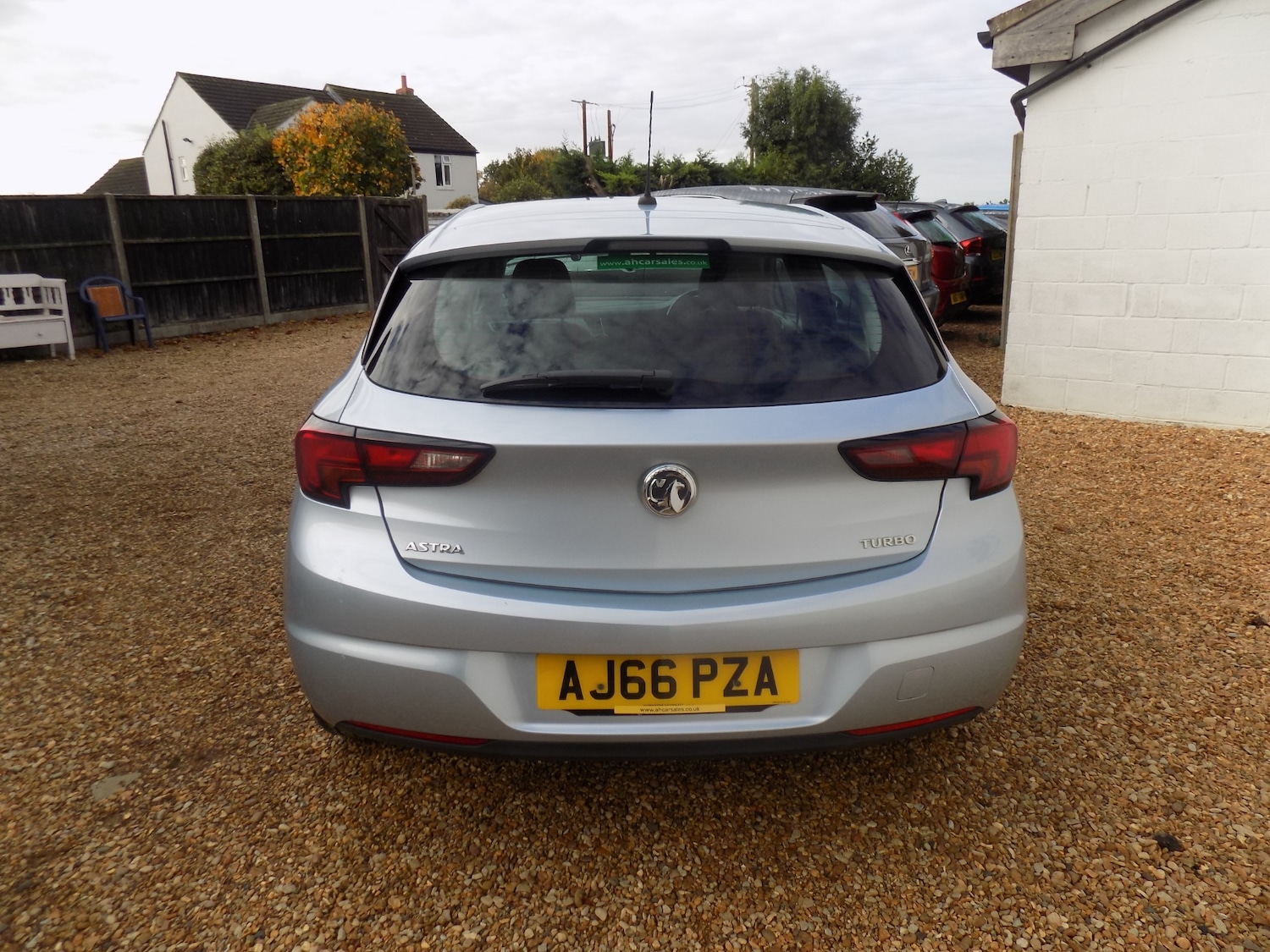Used Vauxhall Astra 2017 for sale - 76352438: Photo 7