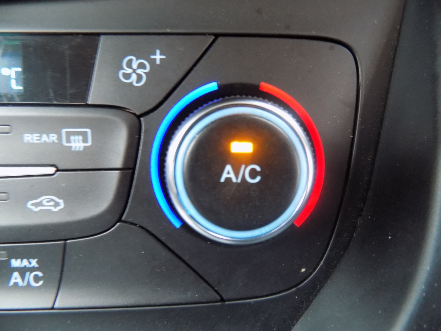 Used Ford Kuga 2017 for sale - 77151380: Photo 30