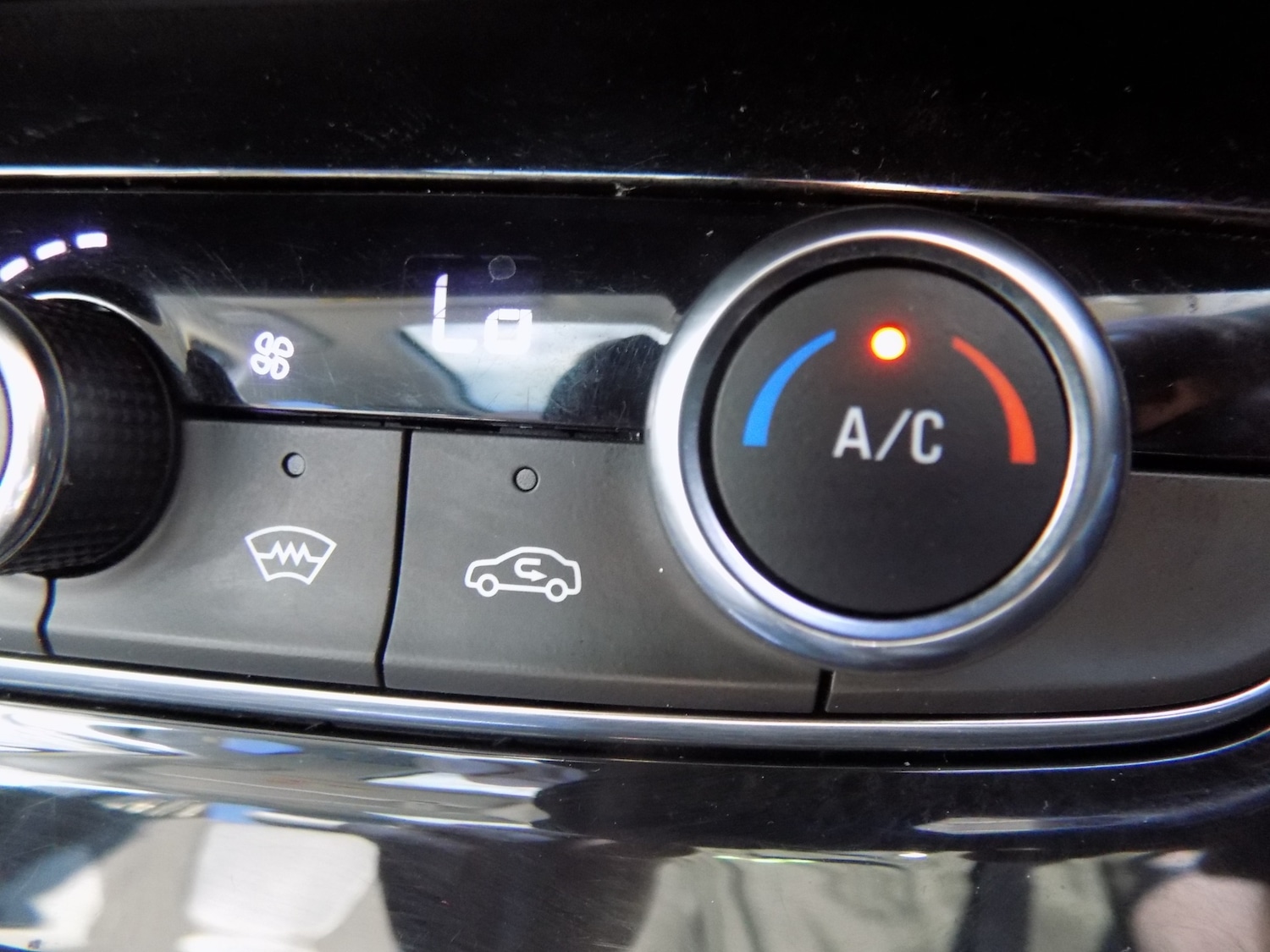 Used Vauxhall Grandland X 2018 for sale - 77980225: Photo 35