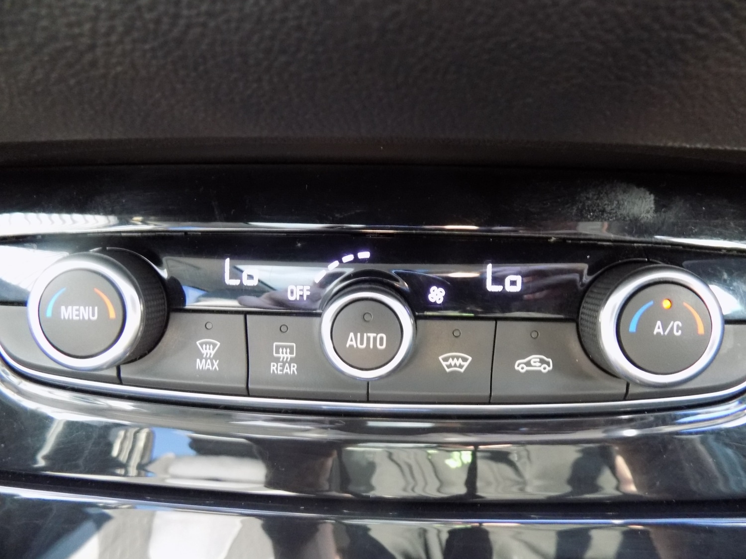 Used Vauxhall Grandland X 2018 for sale - 77980225: Photo 36