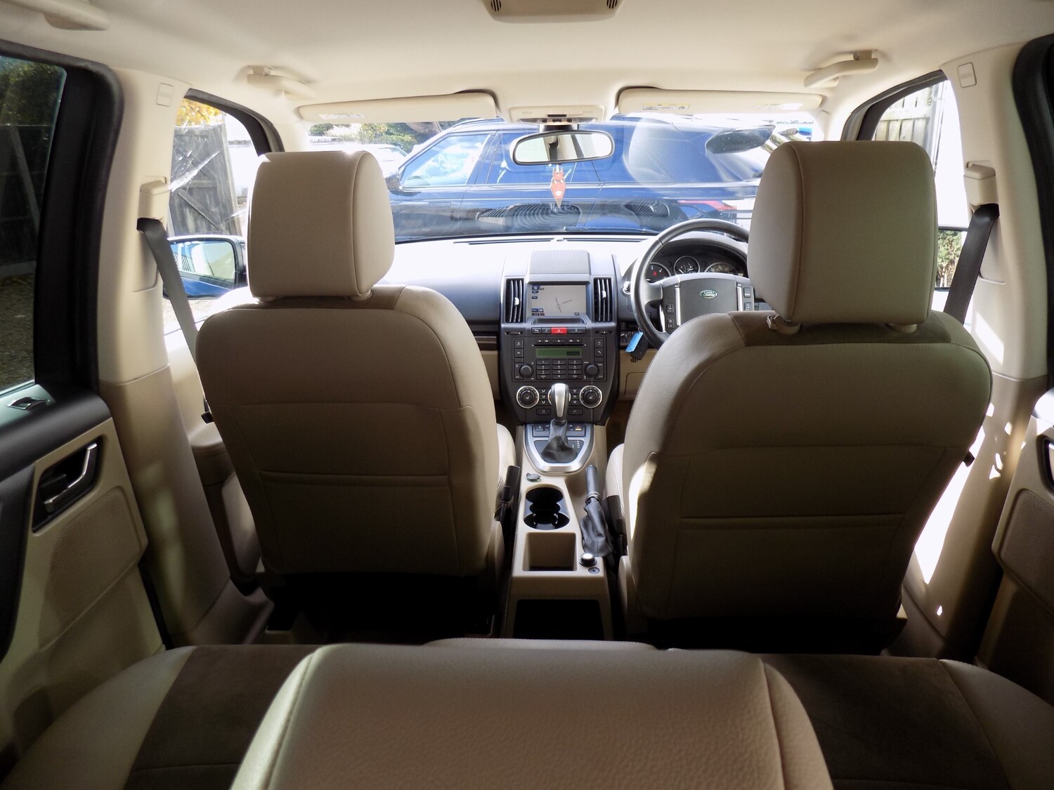 Used Land Rover Freelander 2011 for sale - 76437117: Photo 19