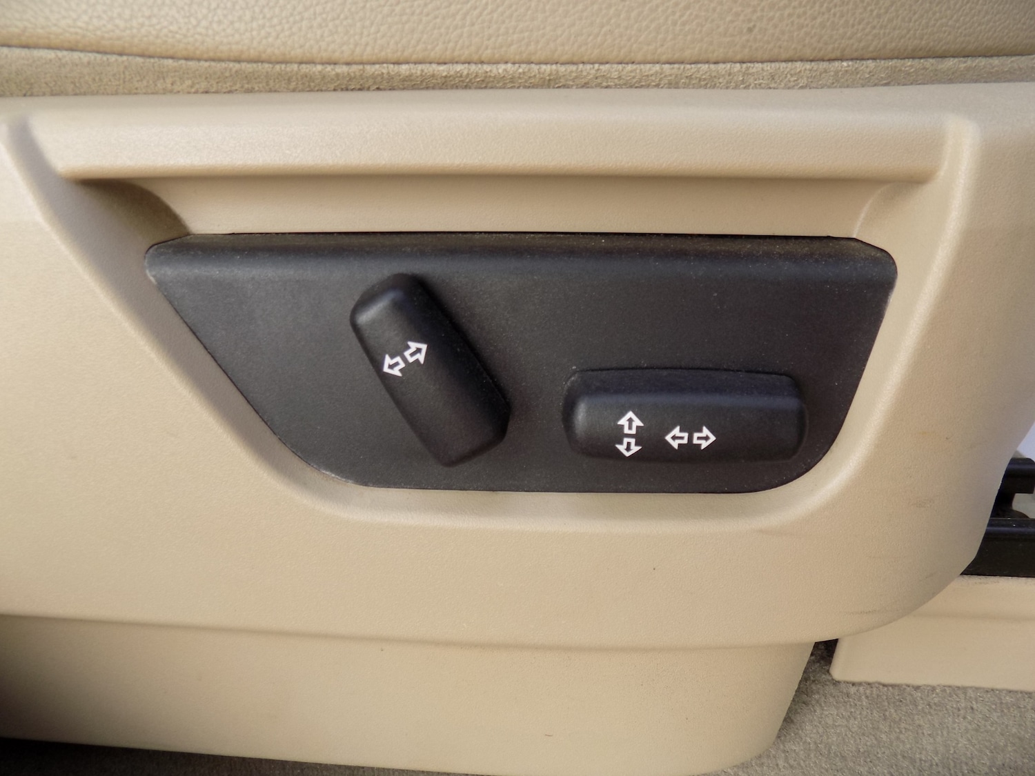 Used Land Rover Freelander 2011 for sale - 76437117: Photo 31