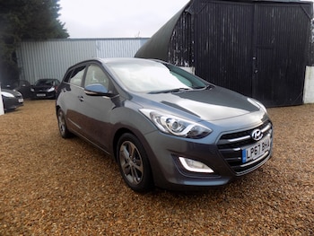 Used Hyundai i30 2018 for sale - 77475718: Photo