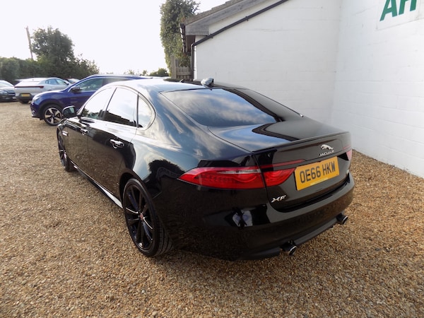 Used Jaguar XF 2016 for sale - 76142421: Photo 10