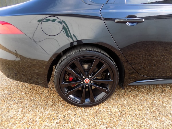 Used Jaguar XF 2016 for sale - 76142421: Photo 16