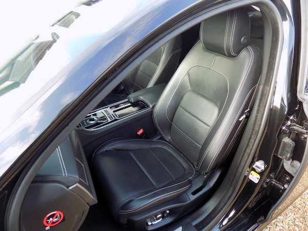 Used Jaguar XF 2016 for sale - 76142421: Photo 22