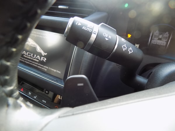 Used Jaguar XF 2016 for sale - 76142421: Photo 40