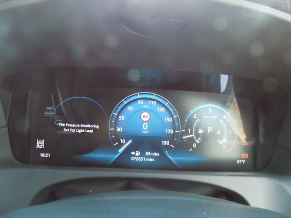 Used Jaguar XF 2016 for sale - 76142421: Photo 41