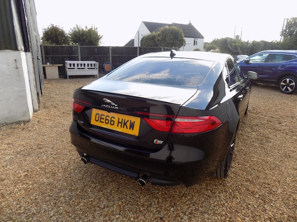 Used Jaguar XF 2016 for sale - 76142421: Photo 8