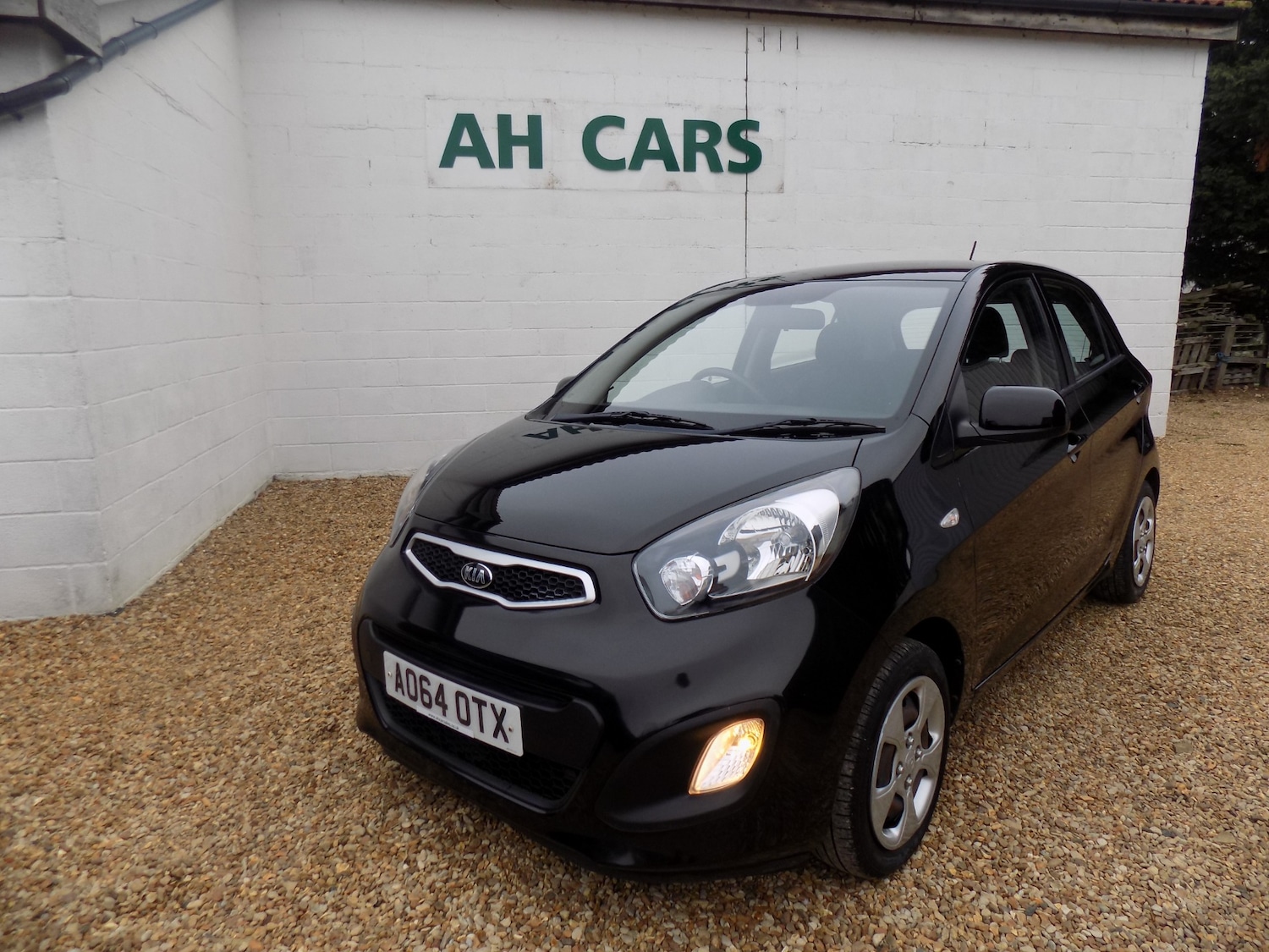 Used Kia Picanto 2014 for sale - 77446031: Photo 2