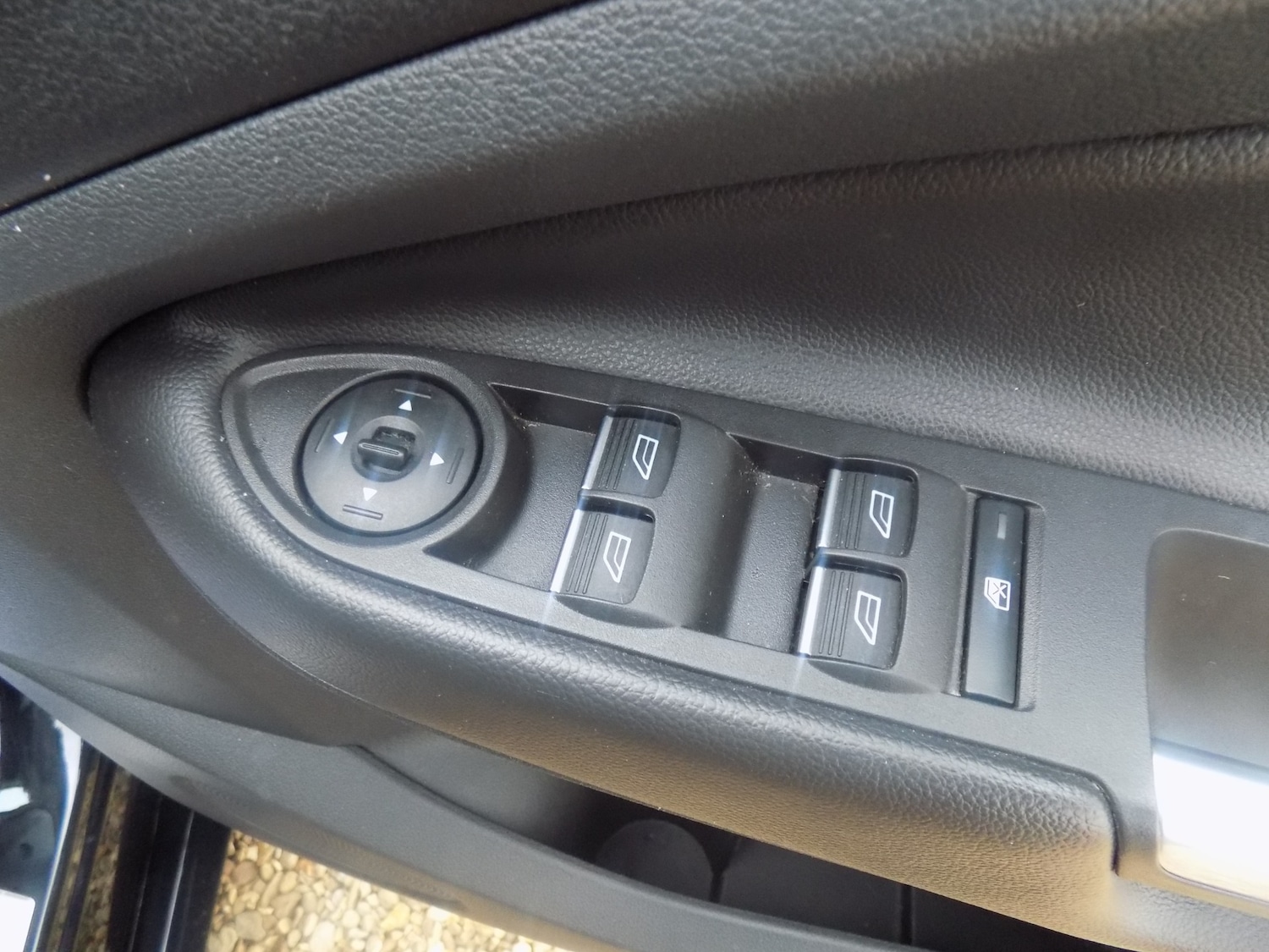 Used Ford Kuga 2016 for sale - 77661983: Photo 28