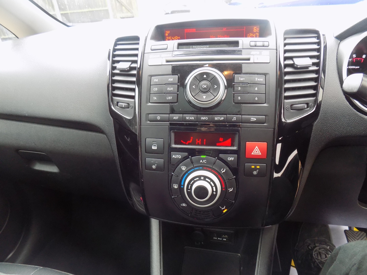 Used Kia Venga 2014 for sale - 77729144: Photo 41