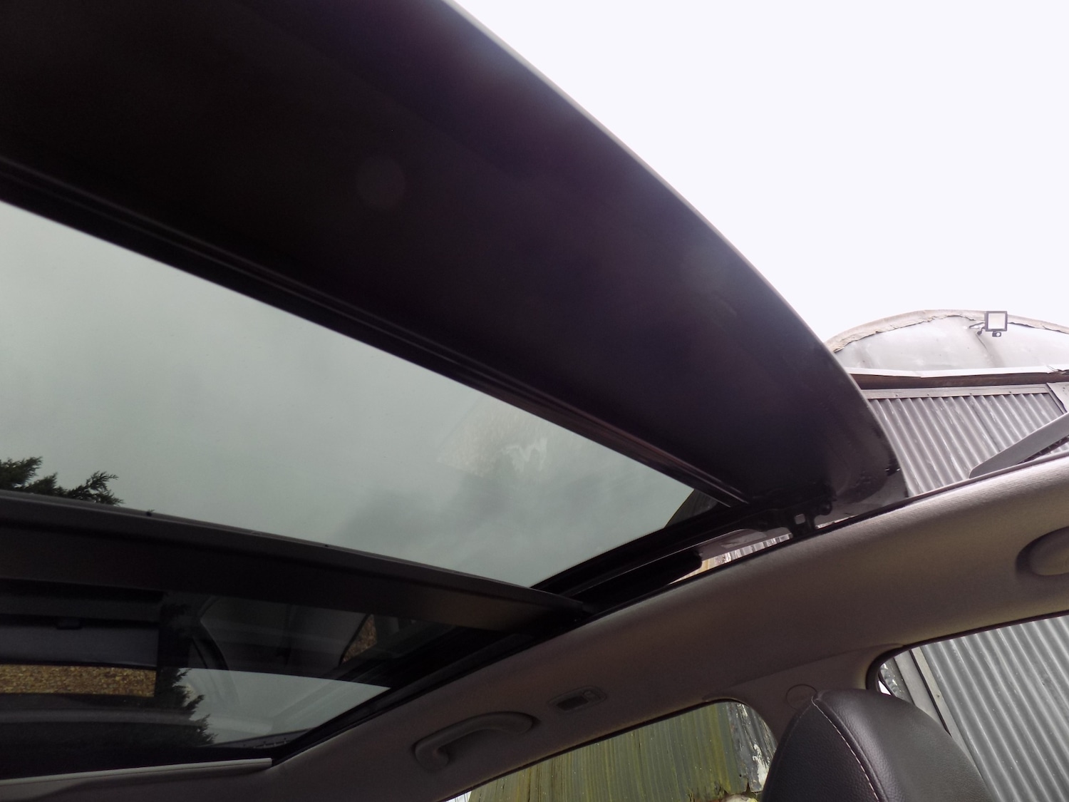 Used Kia Venga 2014 for sale - 77729144: Photo 42