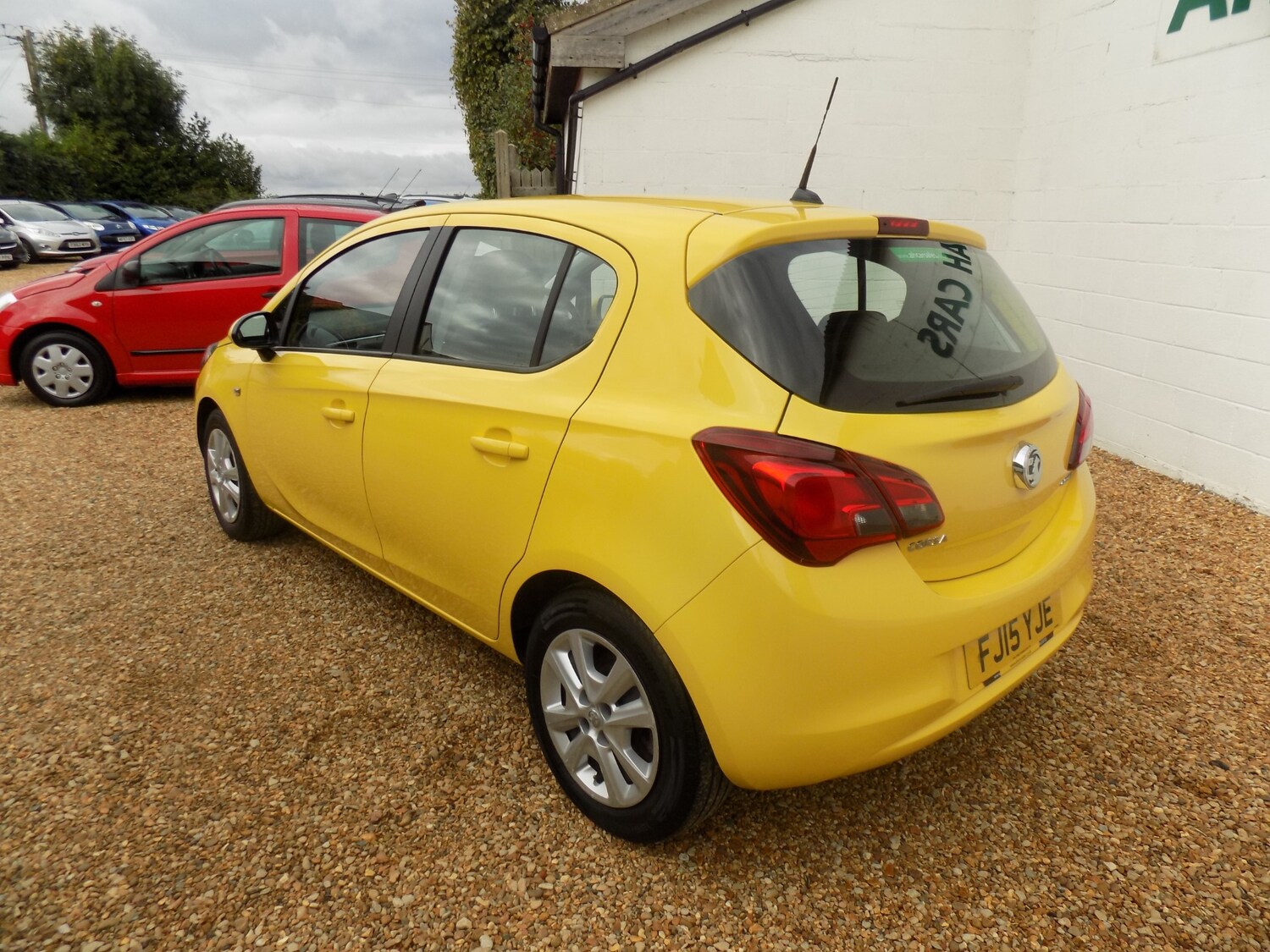 Used Vauxhall Corsa 2015 for sale - 76352300: Photo 8