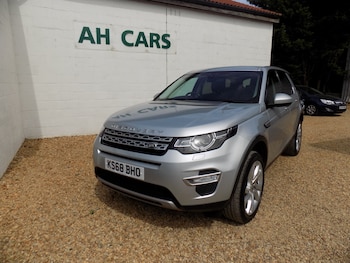 Used Land Rover Discovery Sport 2018 for sale - 79494630: Photo