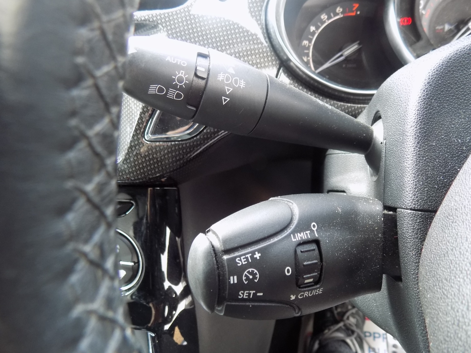 Used DS Automobiles DS 3 2015 for sale - 78025349: Photo 32