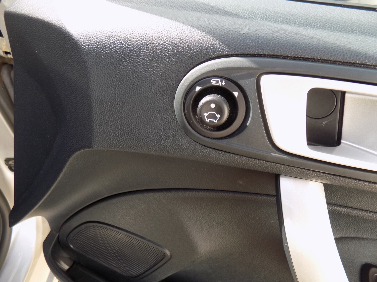 Used Ford Fiesta 2012 for sale - 76219338: Photo 29