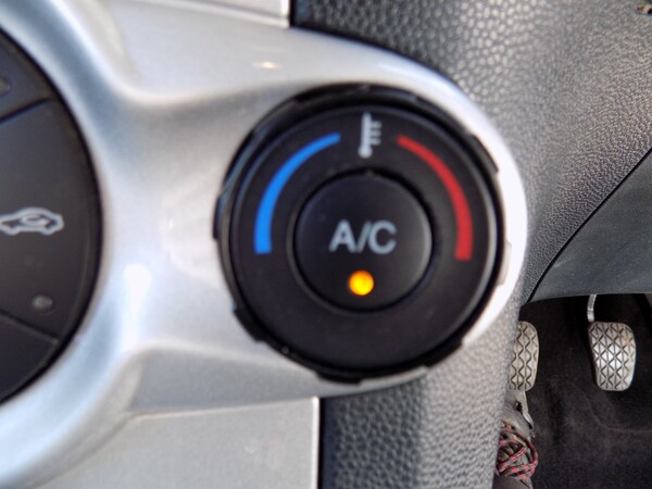 Used Ford Fiesta 2012 for sale - 76219338: Photo 34