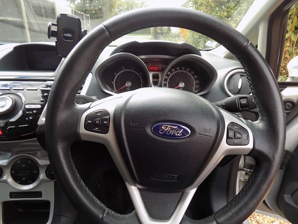 Used Ford Fiesta 2012 for sale - 76219338: Photo 39