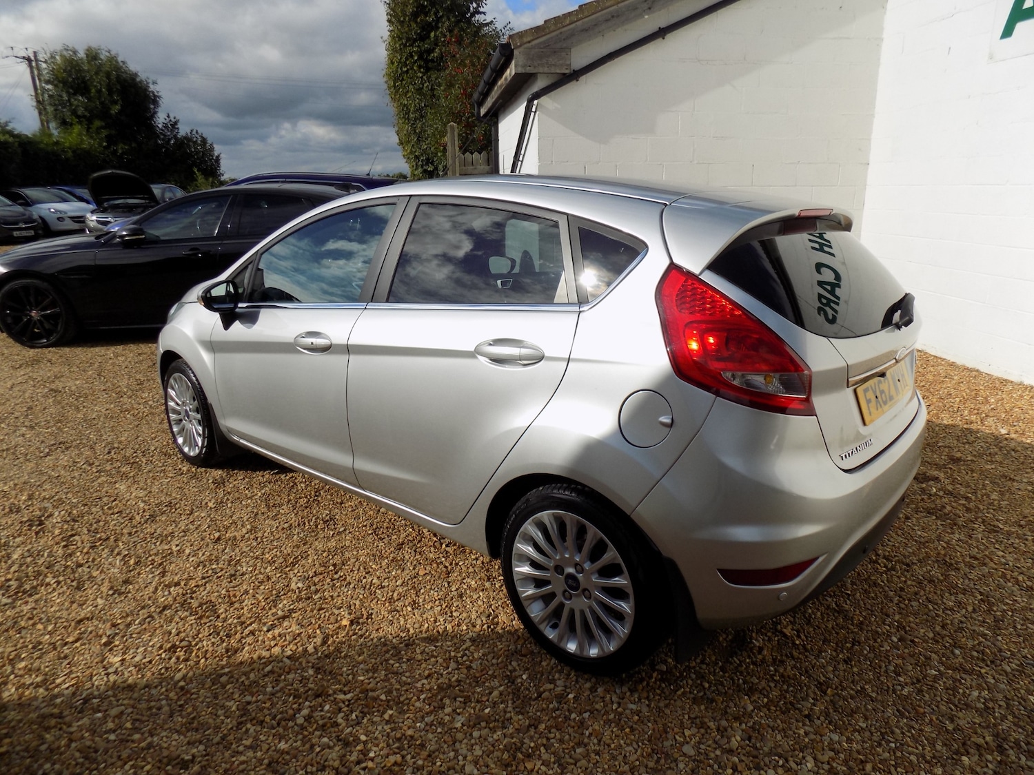 Used Ford Fiesta 2012 for sale - 76219338: Photo 7