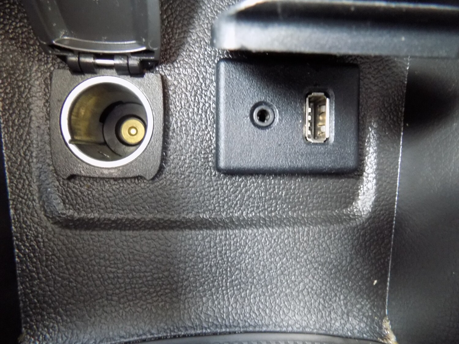 Used Vauxhall Mokka 2015 for sale - 76309598: Photo 38