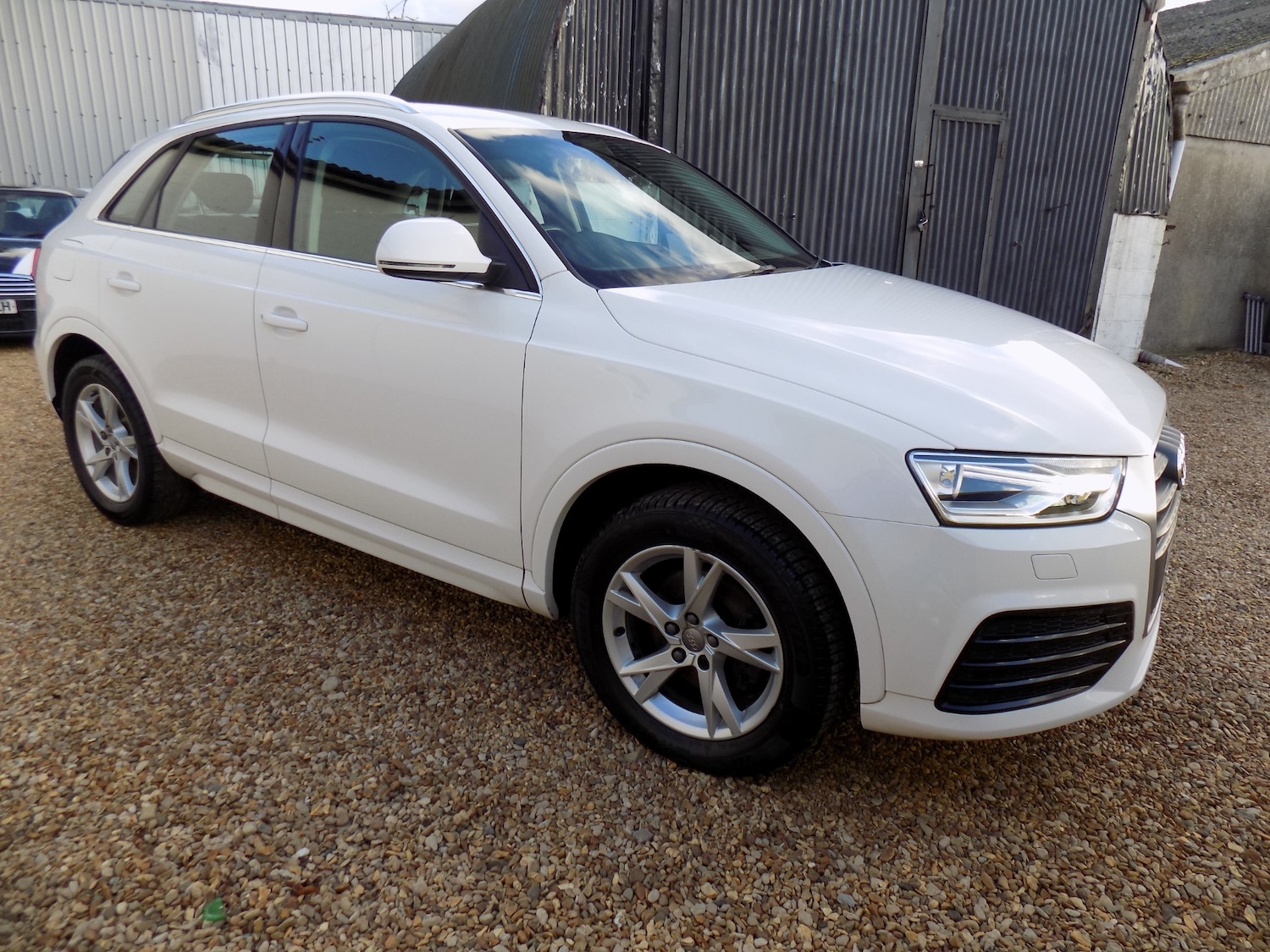 Used Audi Q3 2017 for sale - 76542209: Photo 4