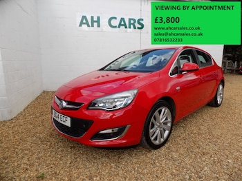 2014 (14) - 1.6i 16V SRi 5dr