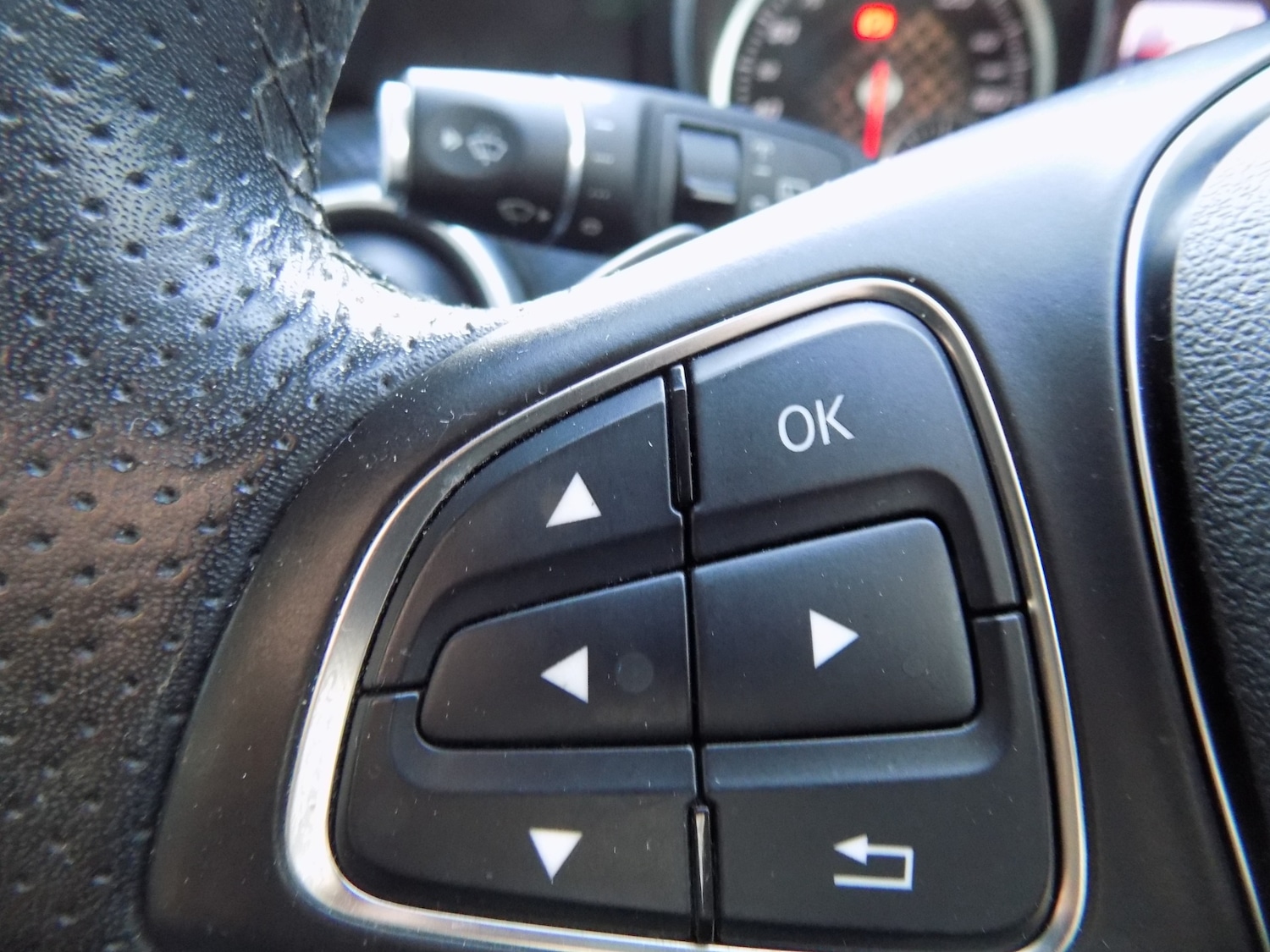 Used Mercedes-Benz A-Class 2017 for sale - 77763051: Photo 29