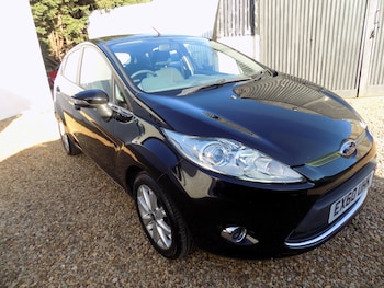 Used Ford Fiesta 2010 for sale - 76055785: Photo