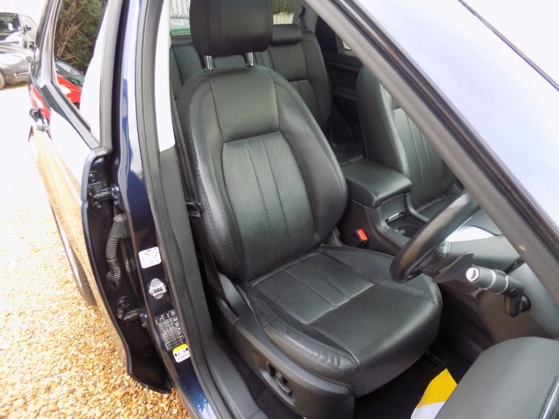 Used Land Rover Discovery Sport 2015 for sale - 78039558: Photo 25