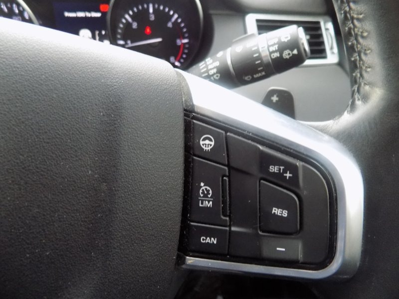 Used Land Rover Discovery Sport 2015 for sale - 78039558: Photo 28