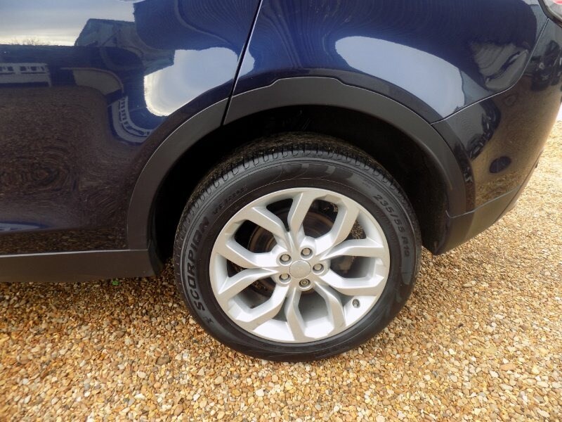 Used Land Rover Discovery Sport 2015 for sale - 78039558: Photo 31