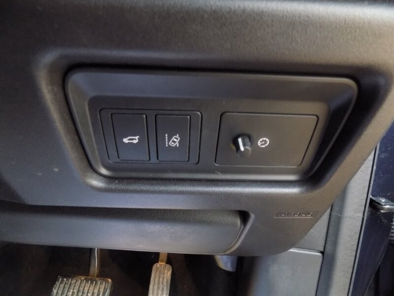 Used Land Rover Discovery Sport 2015 for sale - 78039558: Photo 44