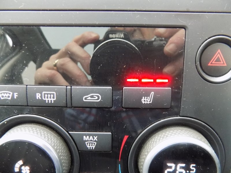 Used Land Rover Discovery Sport 2015 for sale - 78039558: Photo 46