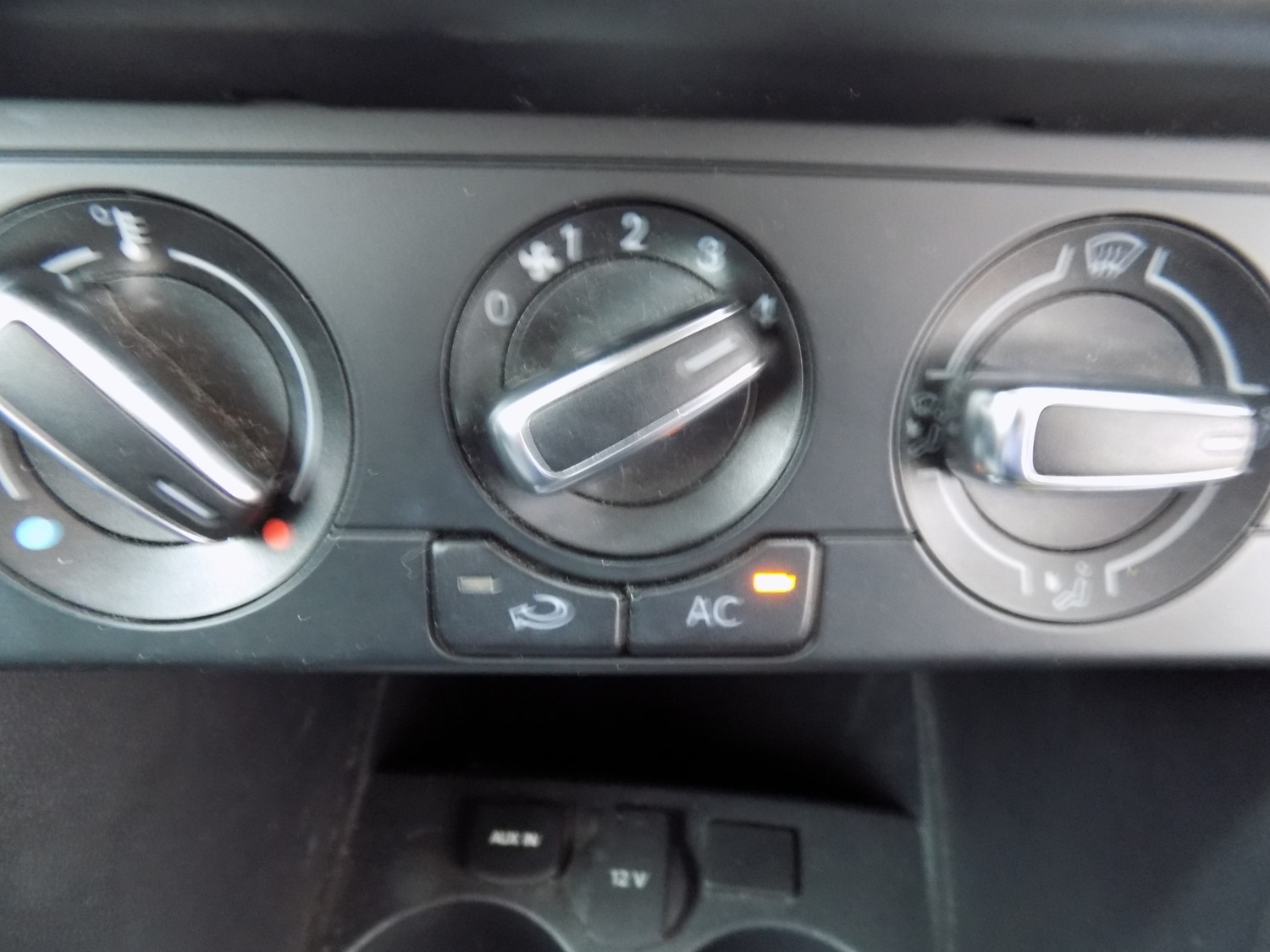 Used Volkswagen Polo 2013 for sale - 76829659: Photo 27